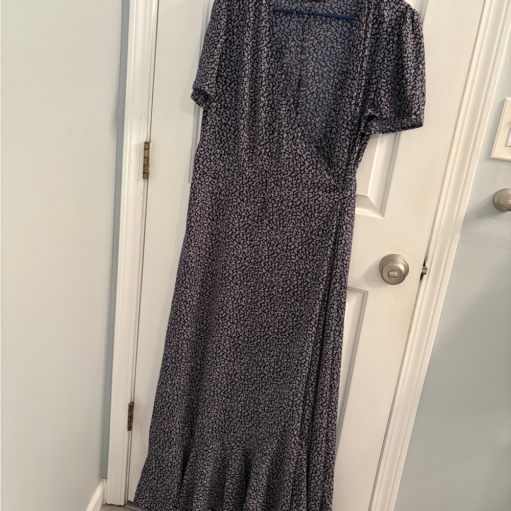 Elegant navy Floral Maxi wrap Dress